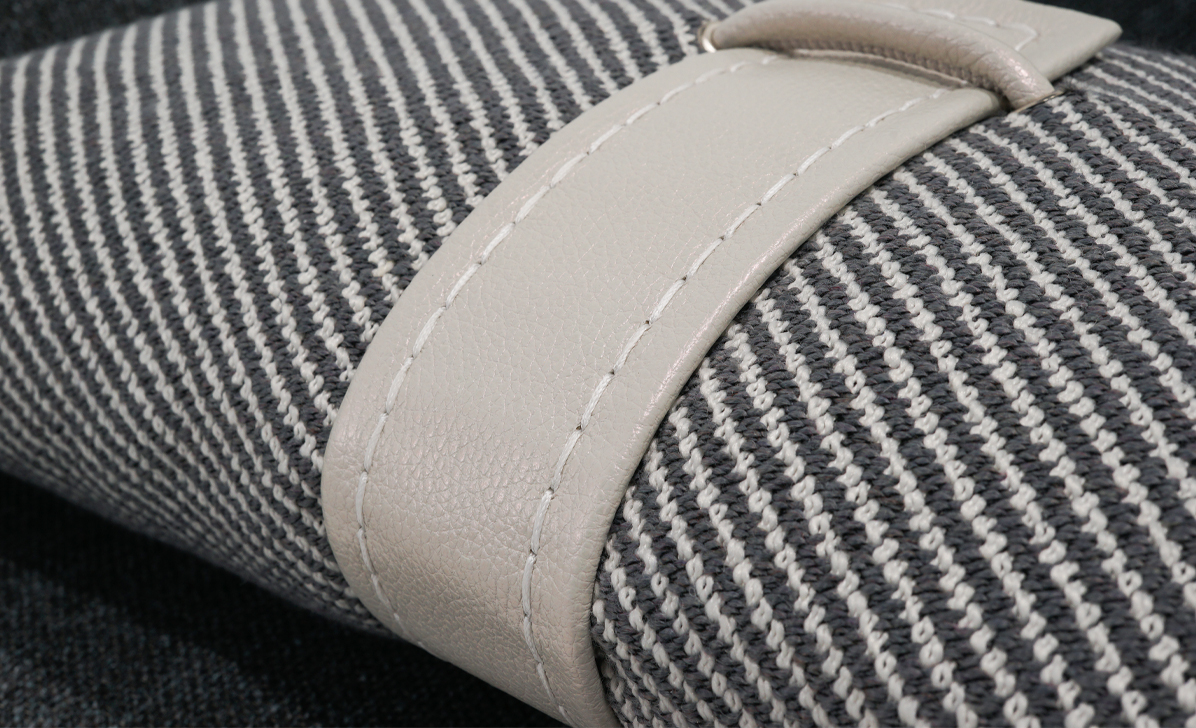 Подушка Emilia